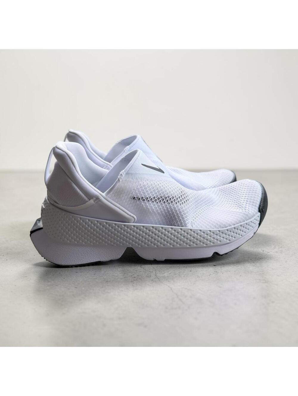Nike Go FlyEase White Slip-On Sneakers Size 8